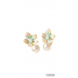 PENDIENTES CON FLORES Y PERLA